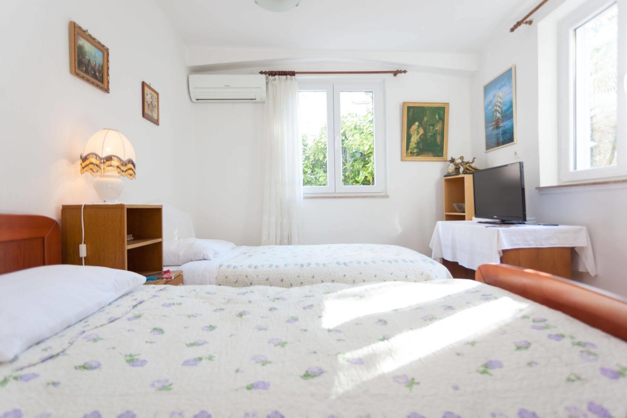 Apartment Center